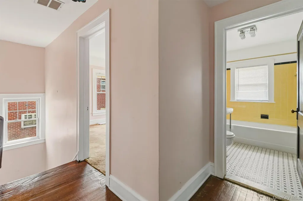 2950 Randall Avenue Bronx NY 10465