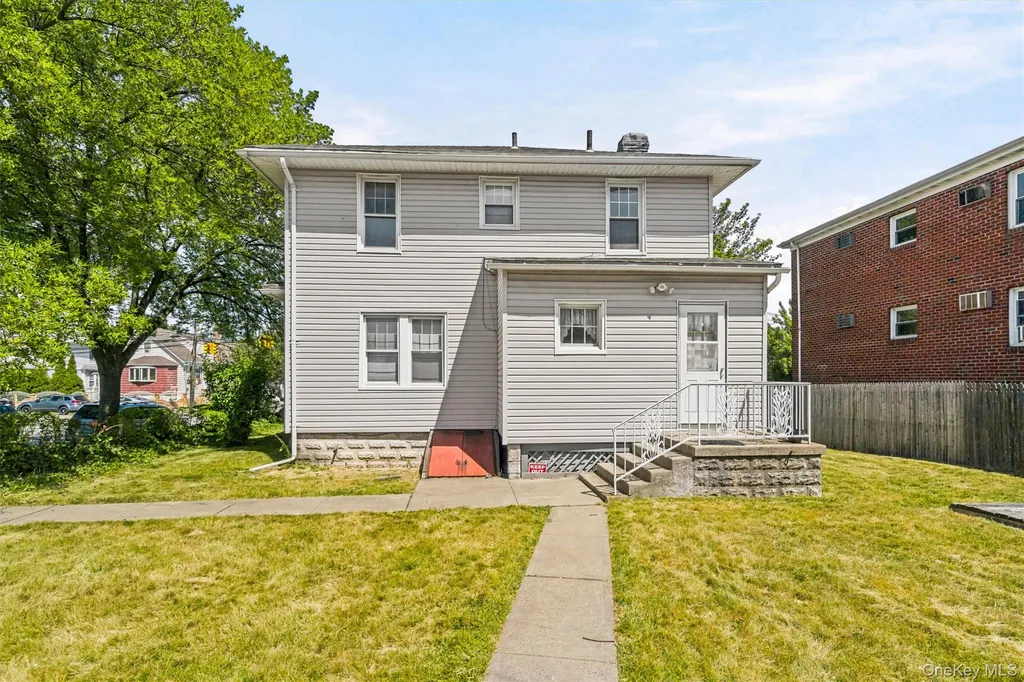 2950 Randall Avenue Bronx NY 10465