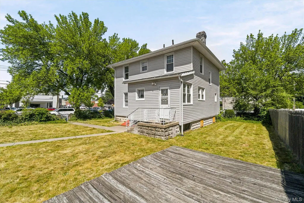 2950 Randall Avenue Bronx NY 10465