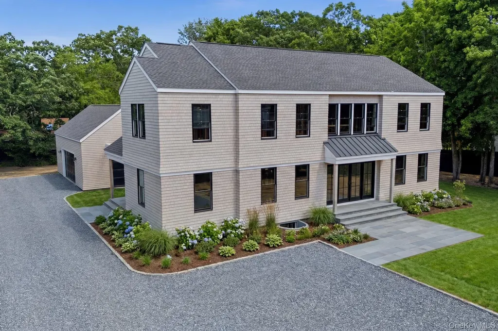 6 Lamb Avenue Quogue NY 11959