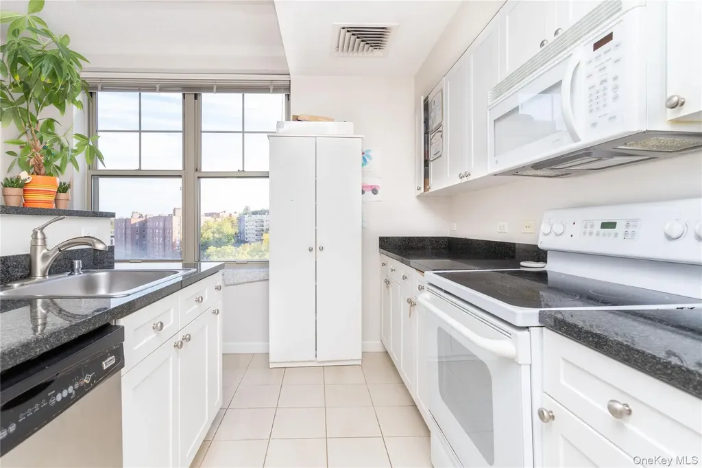 300 Mamaroneck Avenue White Plains NY 10605