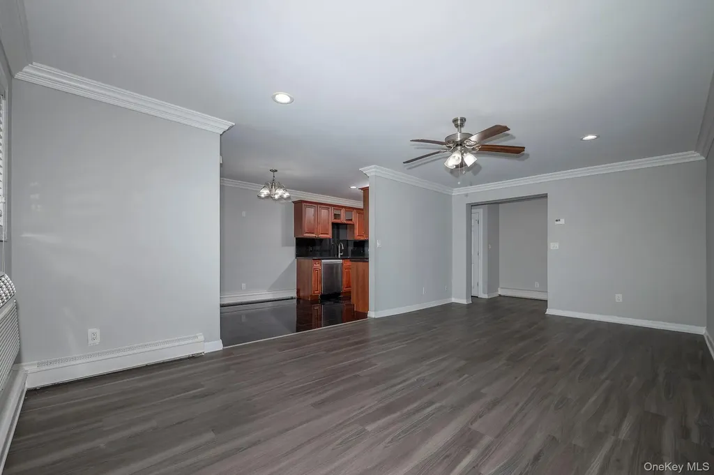 76 Mount Vernon Avenue Patchogue NY 11772