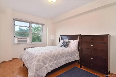 900 Palmer Road Bronxville NY 10708