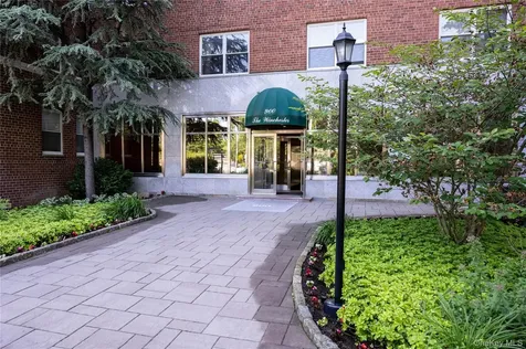 900 Palmer Road Bronxville NY 10708