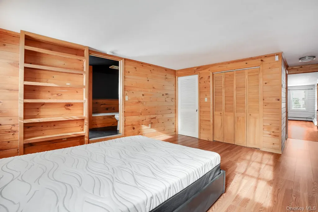 62 Netherwood Plaza Salt Point NY 12578