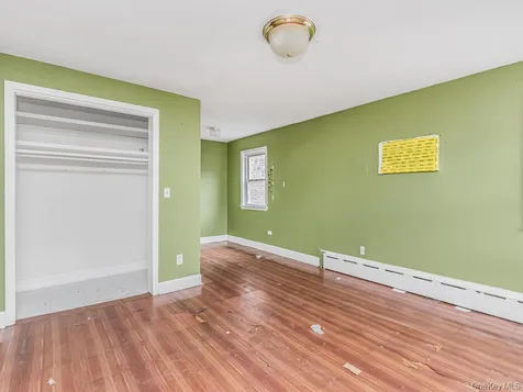20 Saint Josephs Avenue Yonkers NY 10703