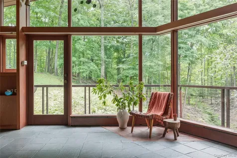 1306 Grants Lane Ossining NY 10562