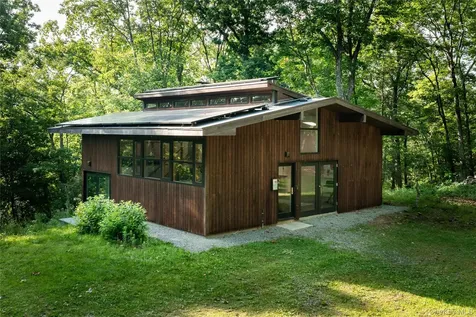 1306 Grants Lane Ossining NY 10562