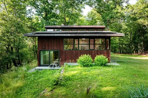 1306 Grants Lane Ossining NY 10562