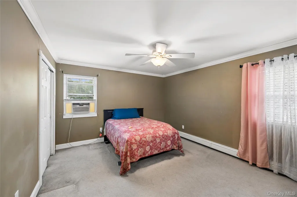 36 Champlin Street Ronkonkoma NY 11779