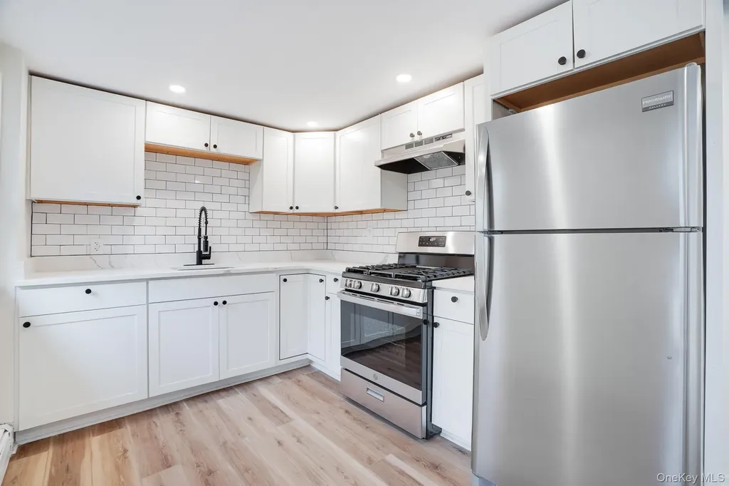 3 Pond Road Poughkeepsie NY 12601