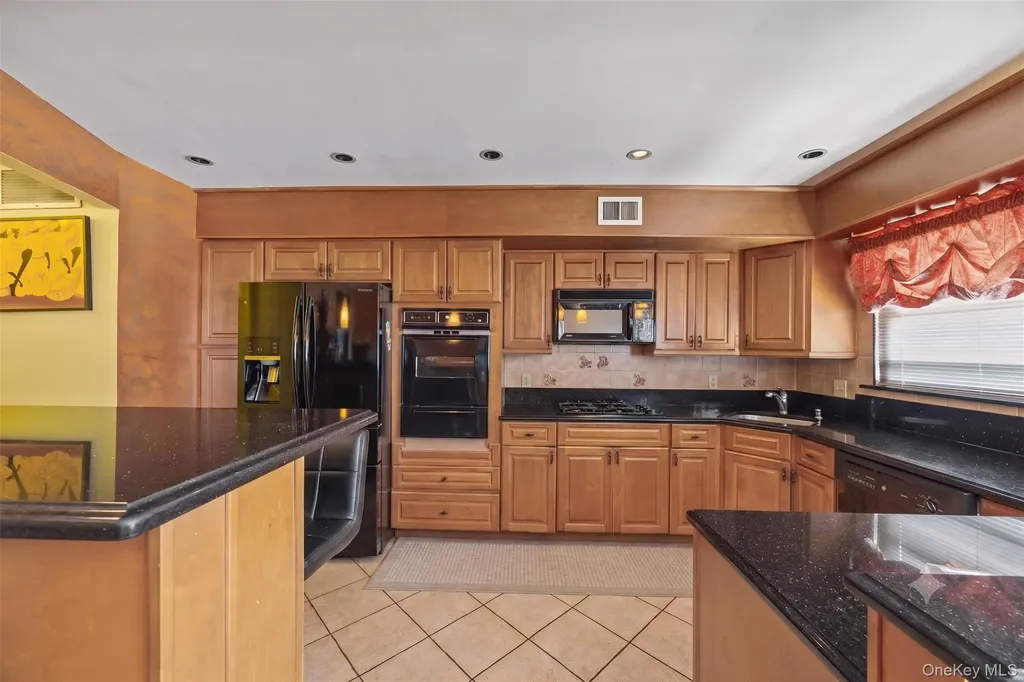 2236 Ralph Avenue Brooklyn NY 11234