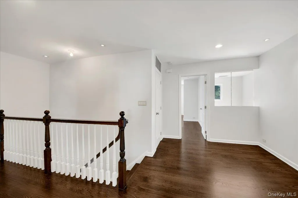 20 Plymouth Road White Plains NY 10603