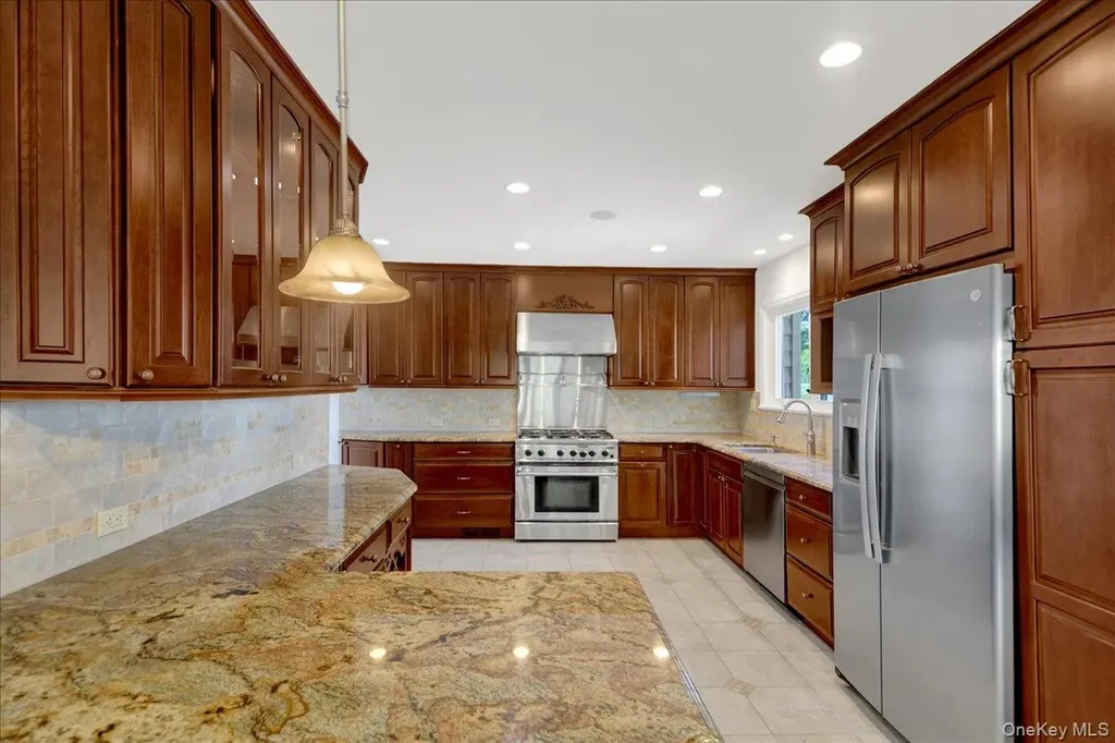 20 Plymouth Road White Plains NY 10603