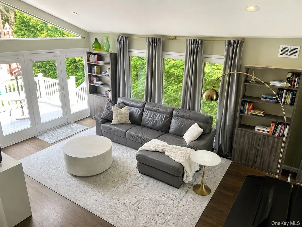 2 Madison Avenue Jericho NY 11753