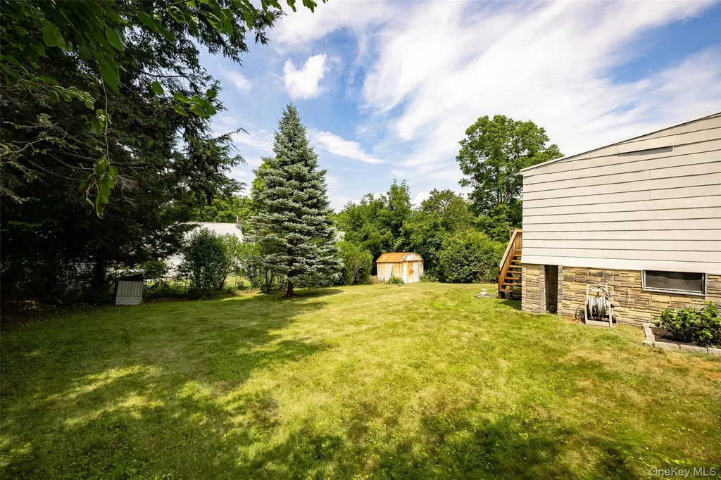 5 Willow Road Beacon NY 12508