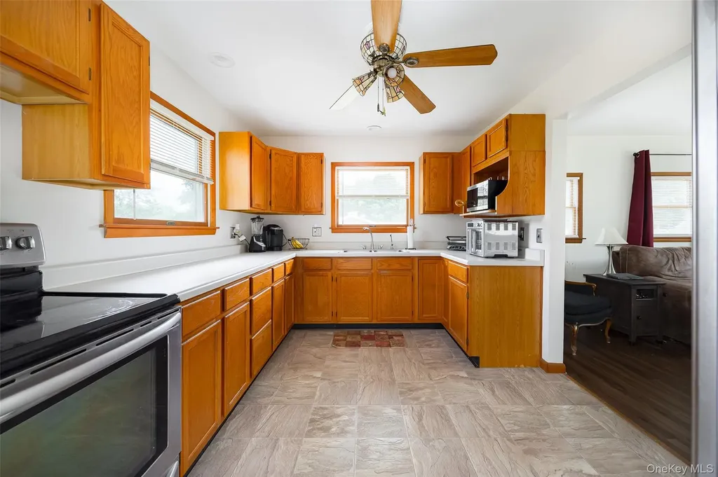 5 Willow Road Beacon NY 12508
