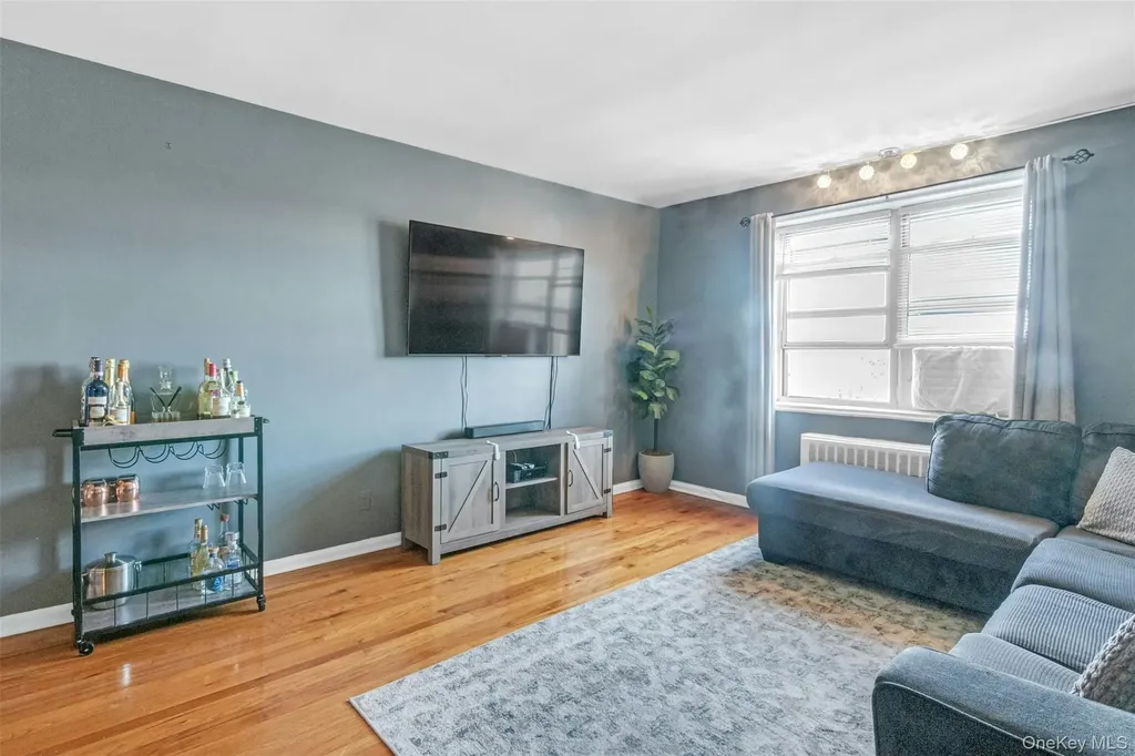 1234 Midland Avenue Bronxville NY 10708
