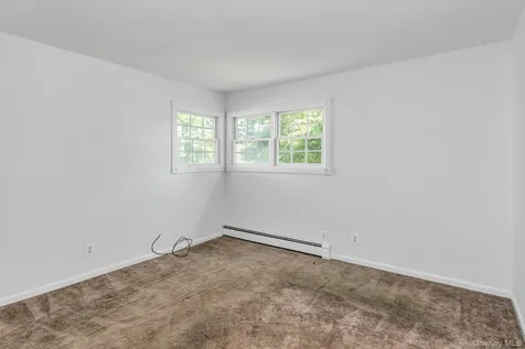 14 Prade Lane Massapequa Park NY 11762