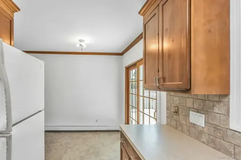 14 Prade Lane Massapequa Park NY 11762