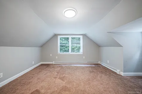453 Dartmouth Street Westbury NY 11590