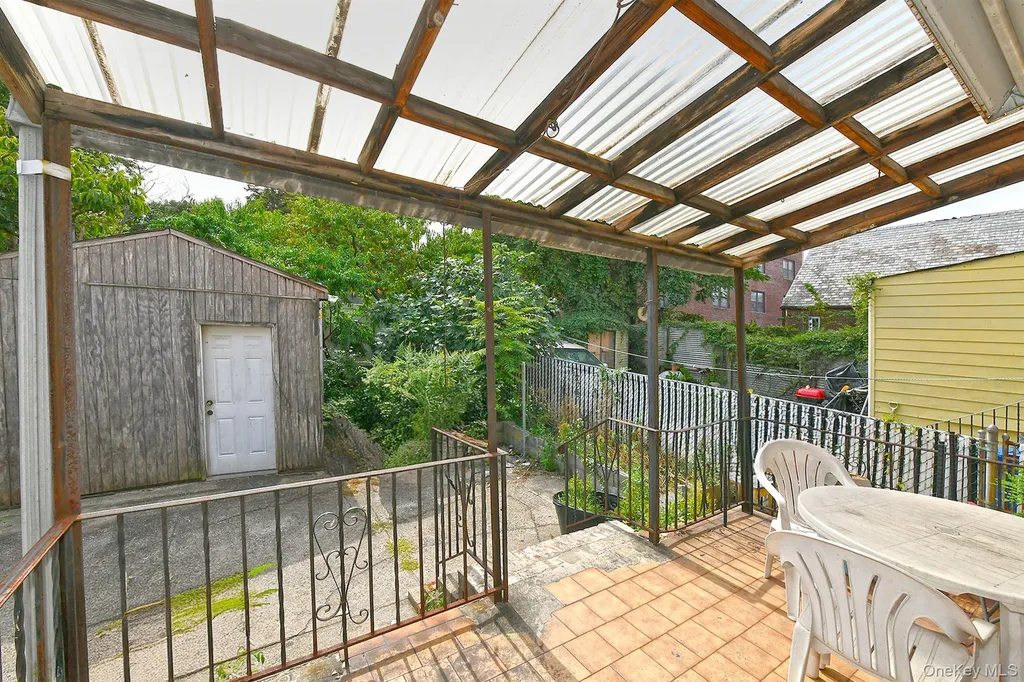 164-16 Goethals Avenue Jamaica NY 11432