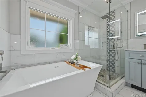 45 Cottonwood Lane Westbury NY 11590