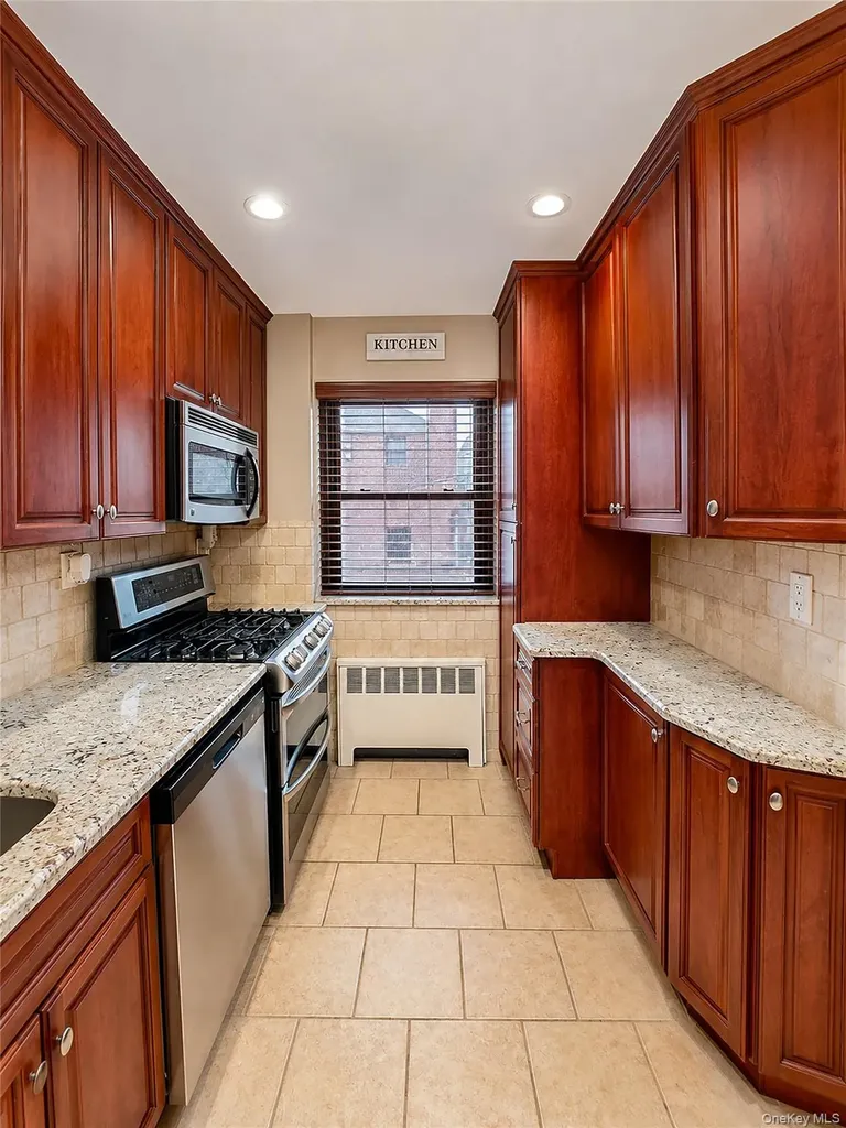 155-29 81st Street Howard Beach NY 11414
