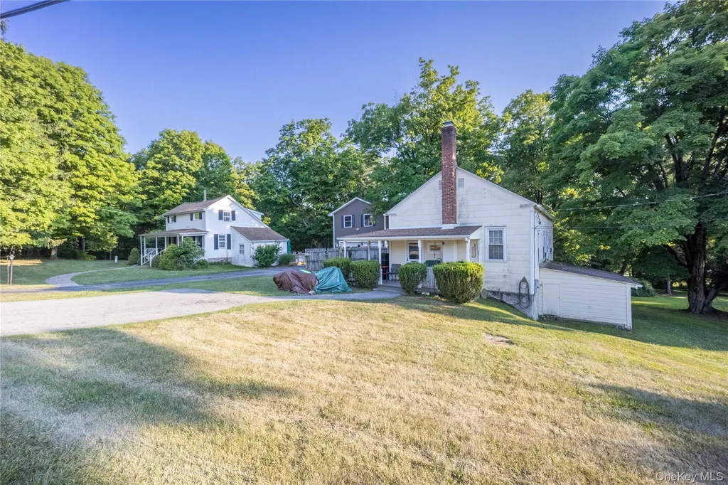 1561-1565 Route 376 Wappingers Falls NY 12590