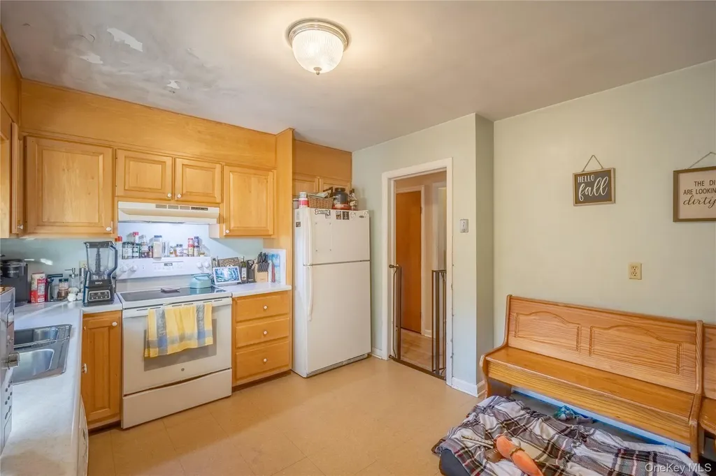 1561-1565 Route 376 Wappingers Falls NY 12590
