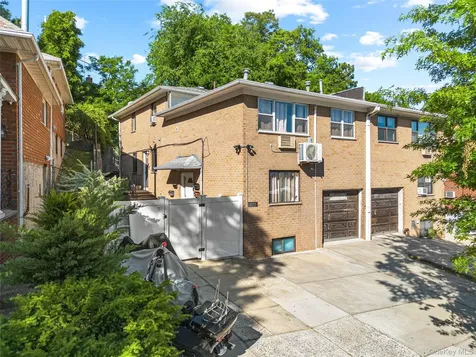 6915 Little Neck Parkway Glen Oaks NY 11004