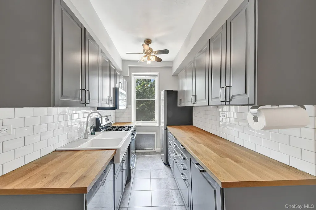 2465 Palisade Avenue Bronx NY 10463