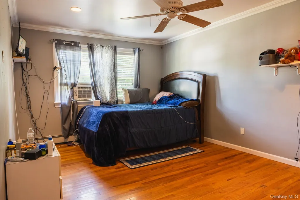 5 2nd Street Coram NY 11727