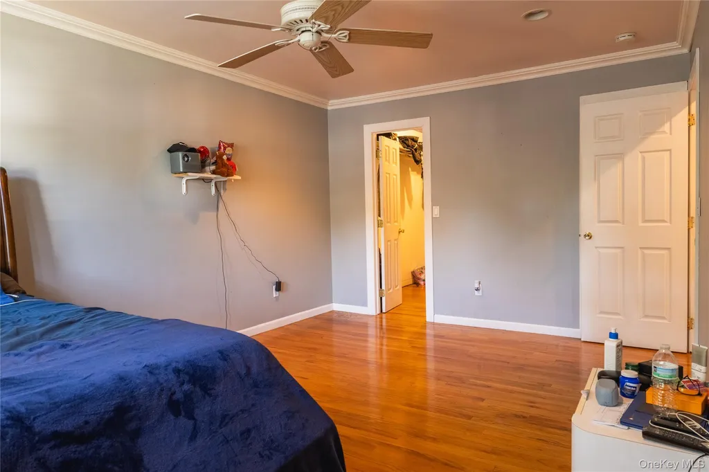 5 2nd Street Coram NY 11727