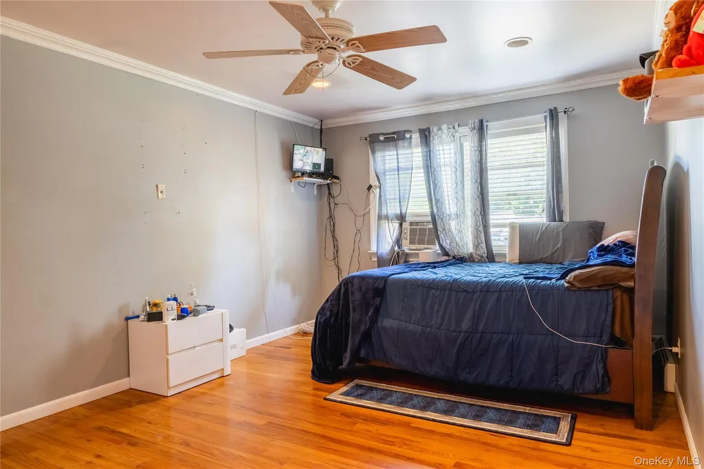 5 2nd Street Coram NY 11727