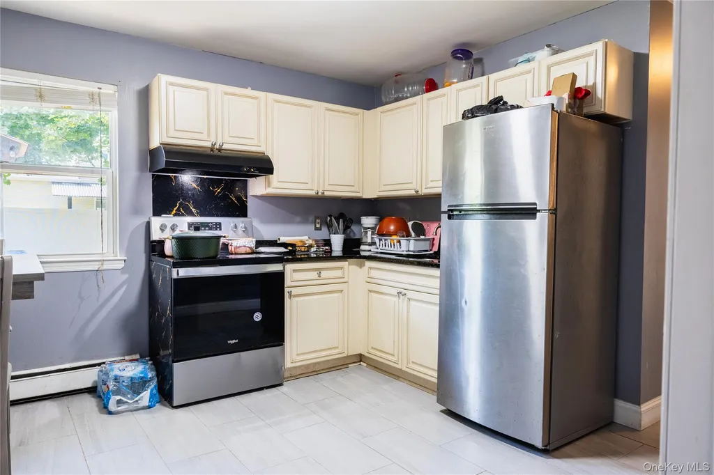 5 2nd Street Coram NY 11727
