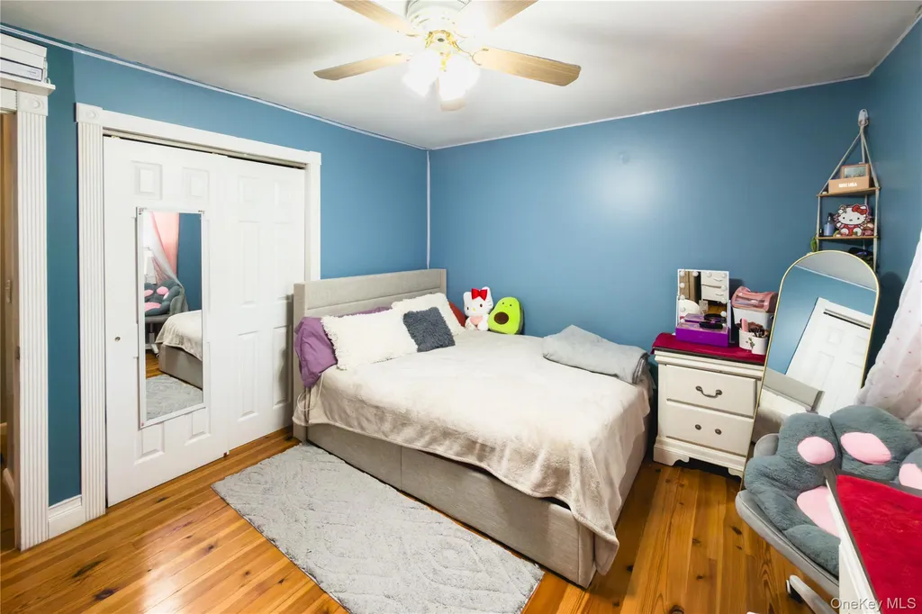 5 2nd Street Coram NY 11727