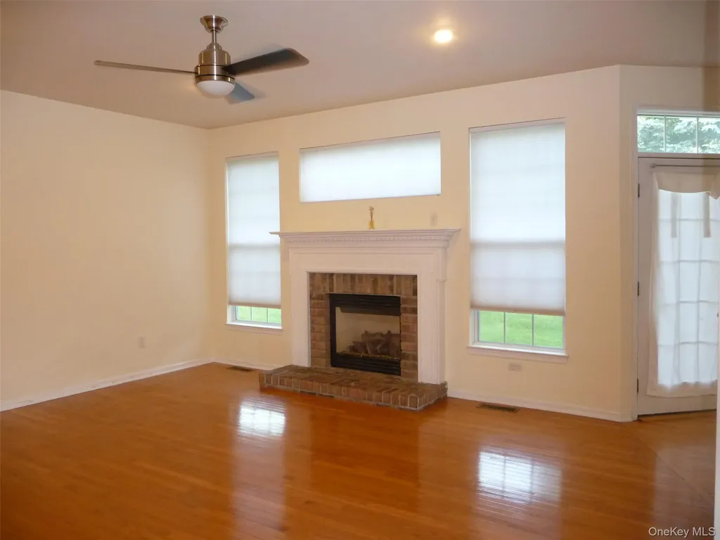 220 Roosevelt Drive Fishkill NY 12524