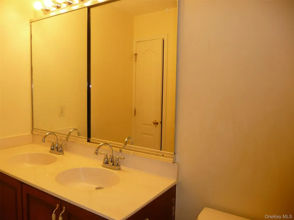 220 Roosevelt Drive Fishkill NY 12524