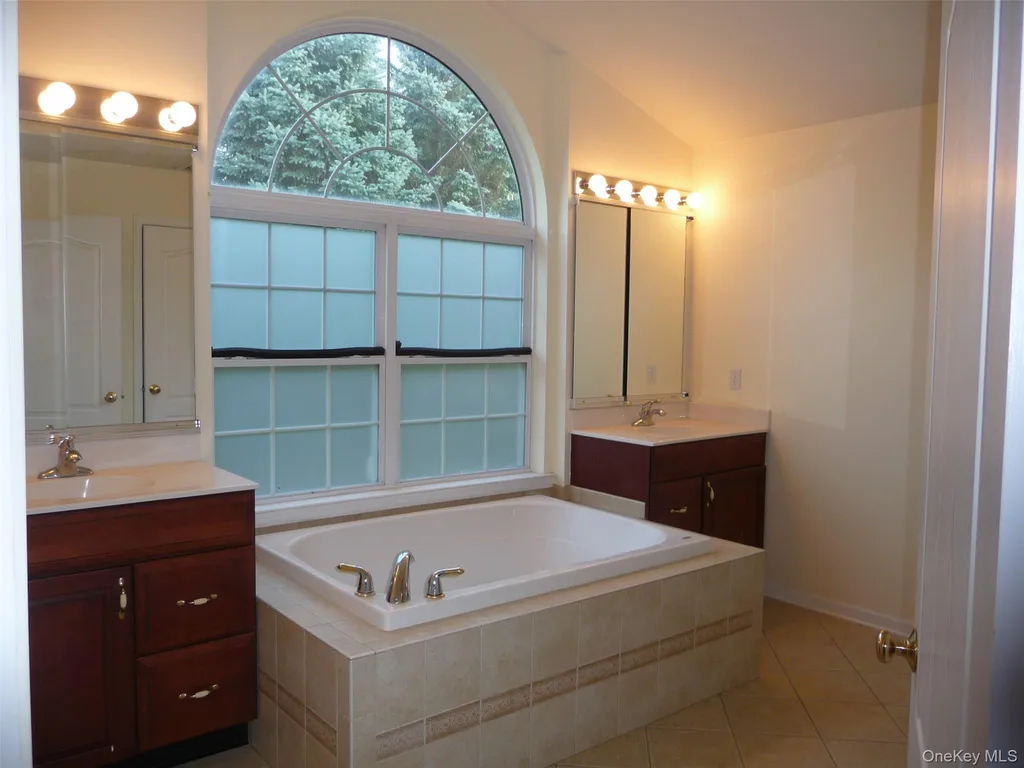 220 Roosevelt Drive Fishkill NY 12524