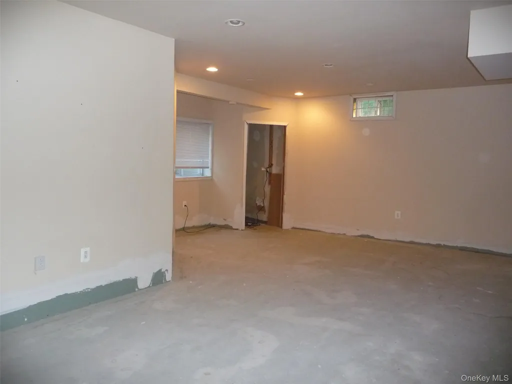 220 Roosevelt Drive Fishkill NY 12524