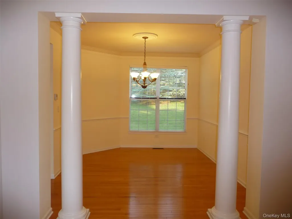 220 Roosevelt Drive Fishkill NY 12524