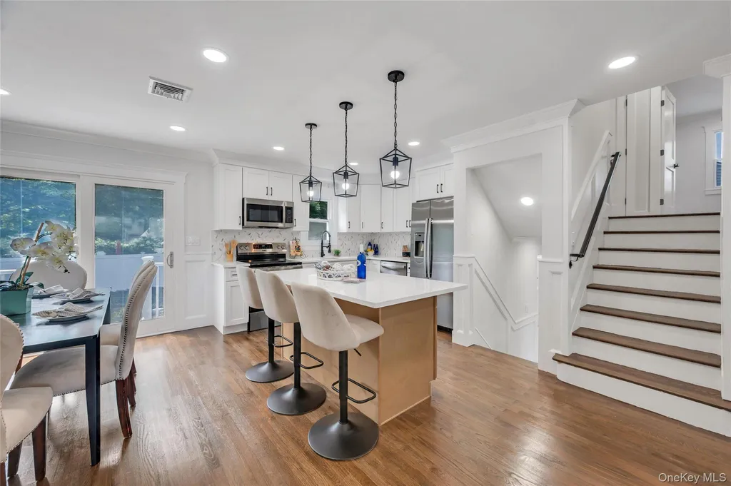 4 Ruby Lane Huntington Station NY 11746