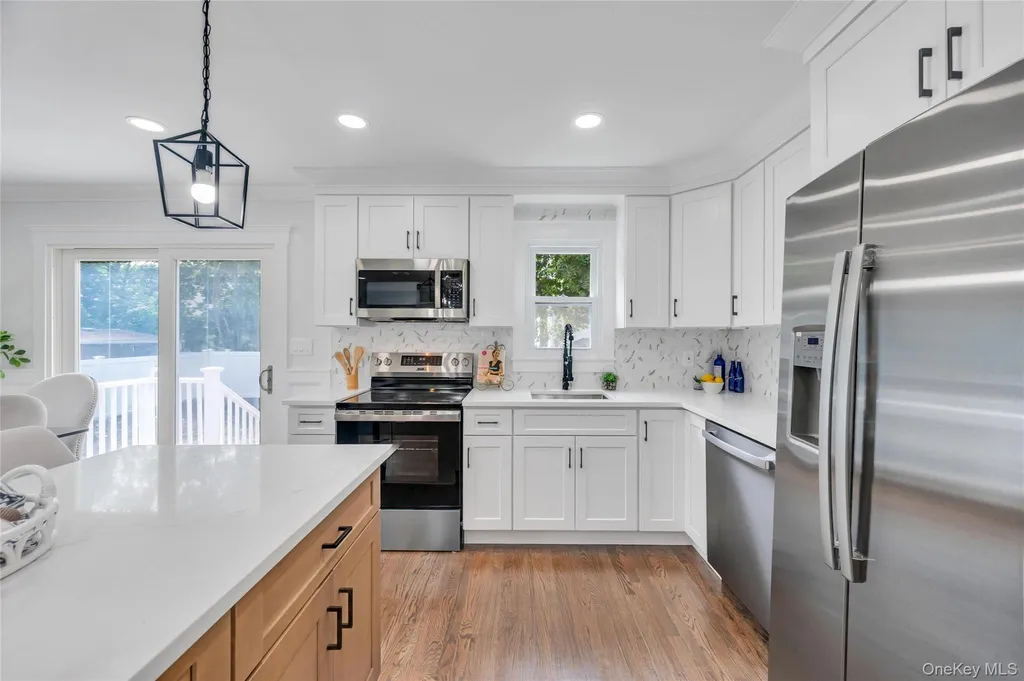 4 Ruby Lane Huntington Station NY 11746