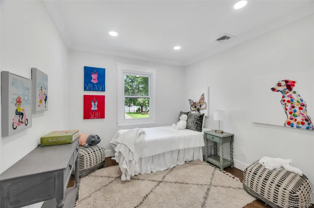 4 Ruby Lane Huntington Station NY 11746
