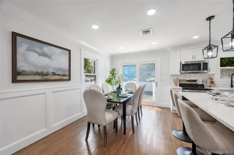 4 Ruby Lane Huntington Station NY 11746
