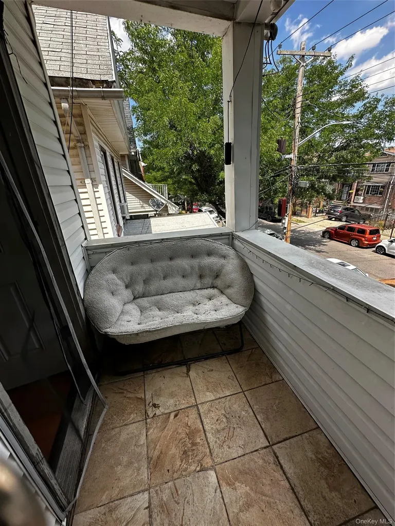 Jamaica NY 11435