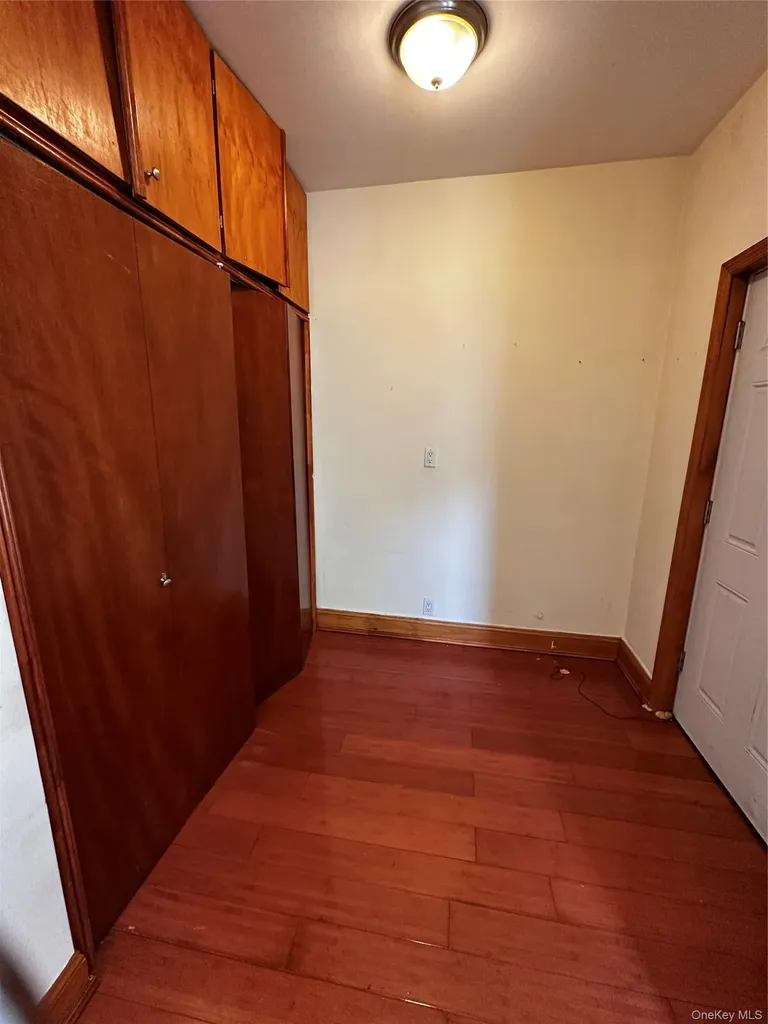Jamaica NY 11435