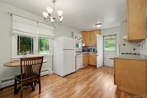 19 Cynthia Road Cortlandt Manor NY 10567