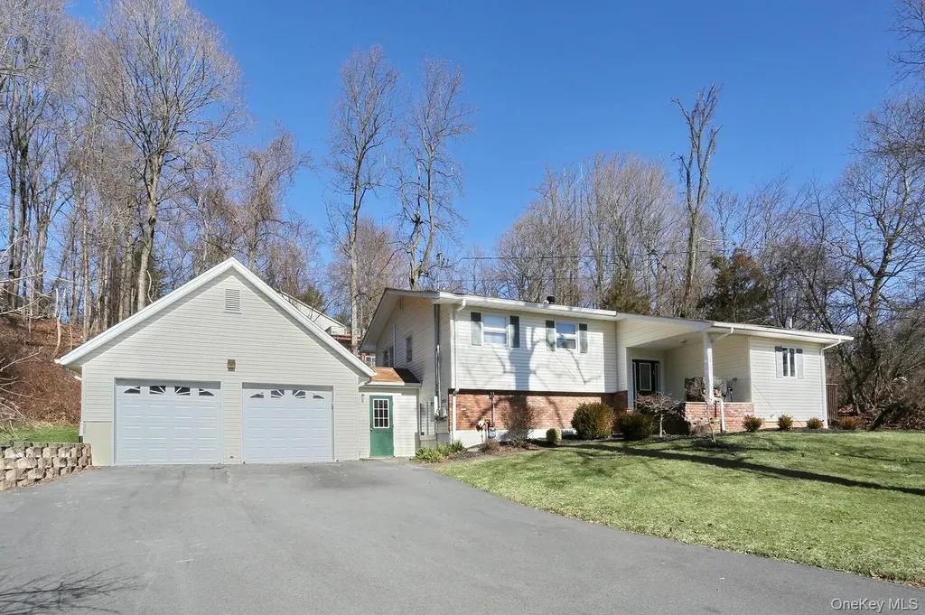 9 Charlotte Drive Spring Valley NY 10977